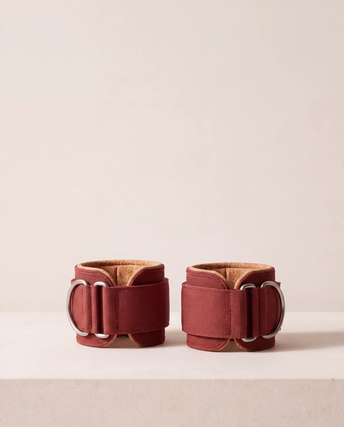 Padded lifting grips, pair, S to L
